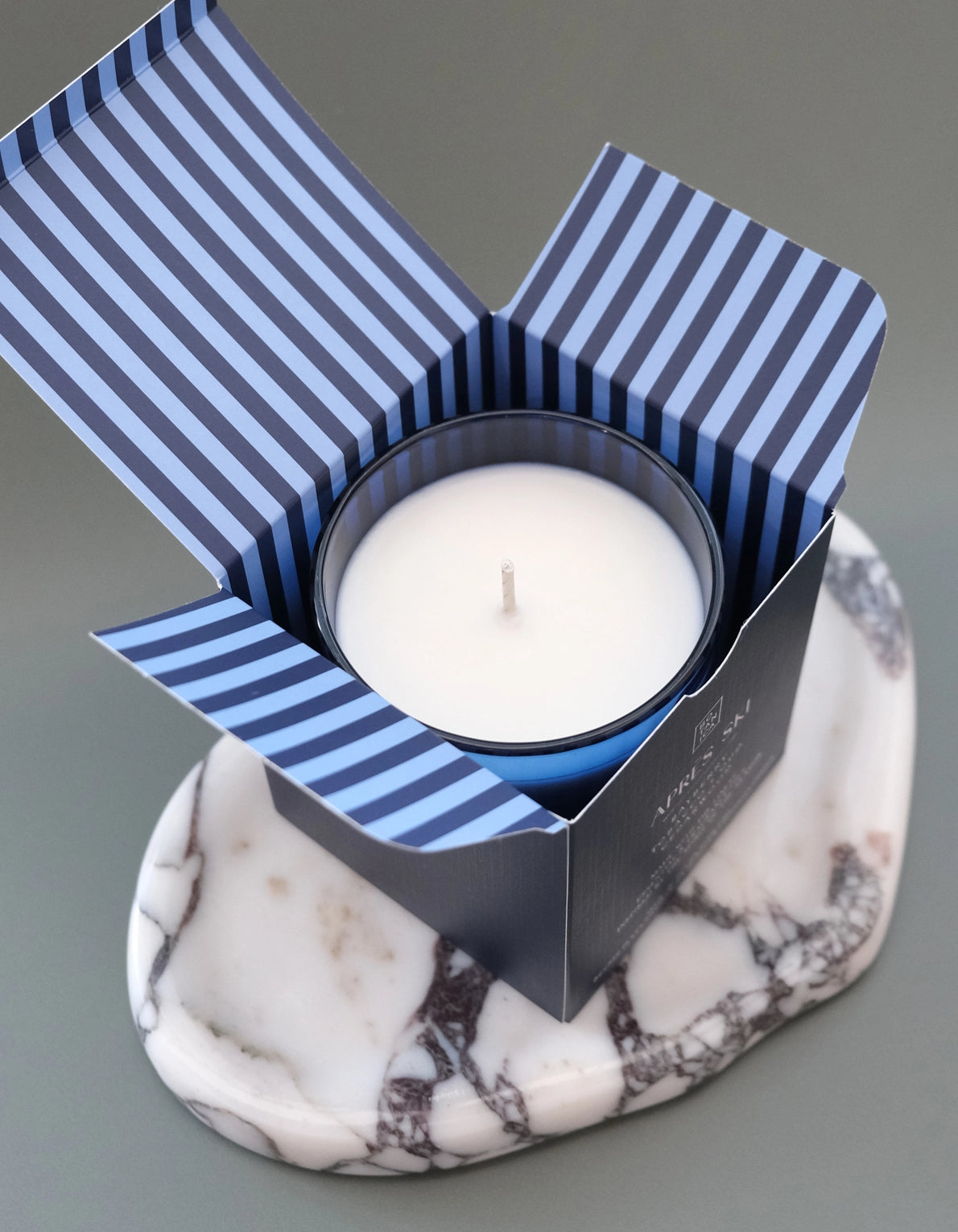 Après Ski Signature Holiday Candle
