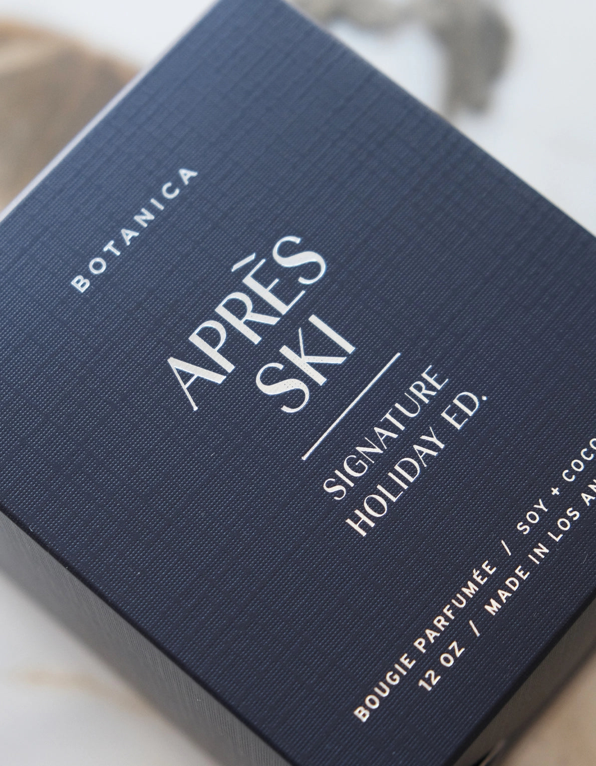 Après Ski Signature Holiday Candle