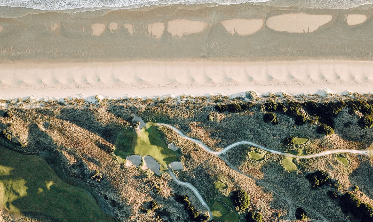 Contours: The Courses Behind Remarkable Golf Adventures