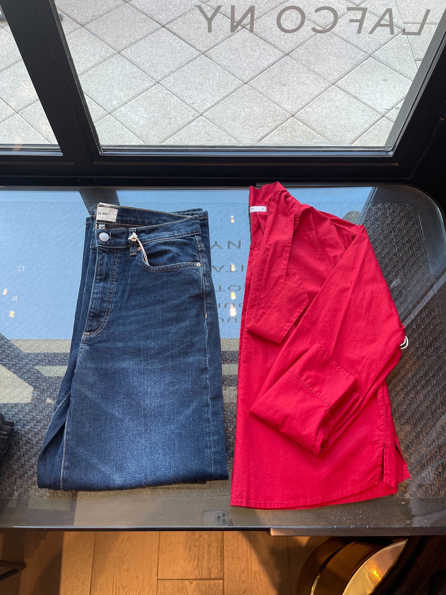 Pixie Poplin Neck Tie Shirt, Lipstick