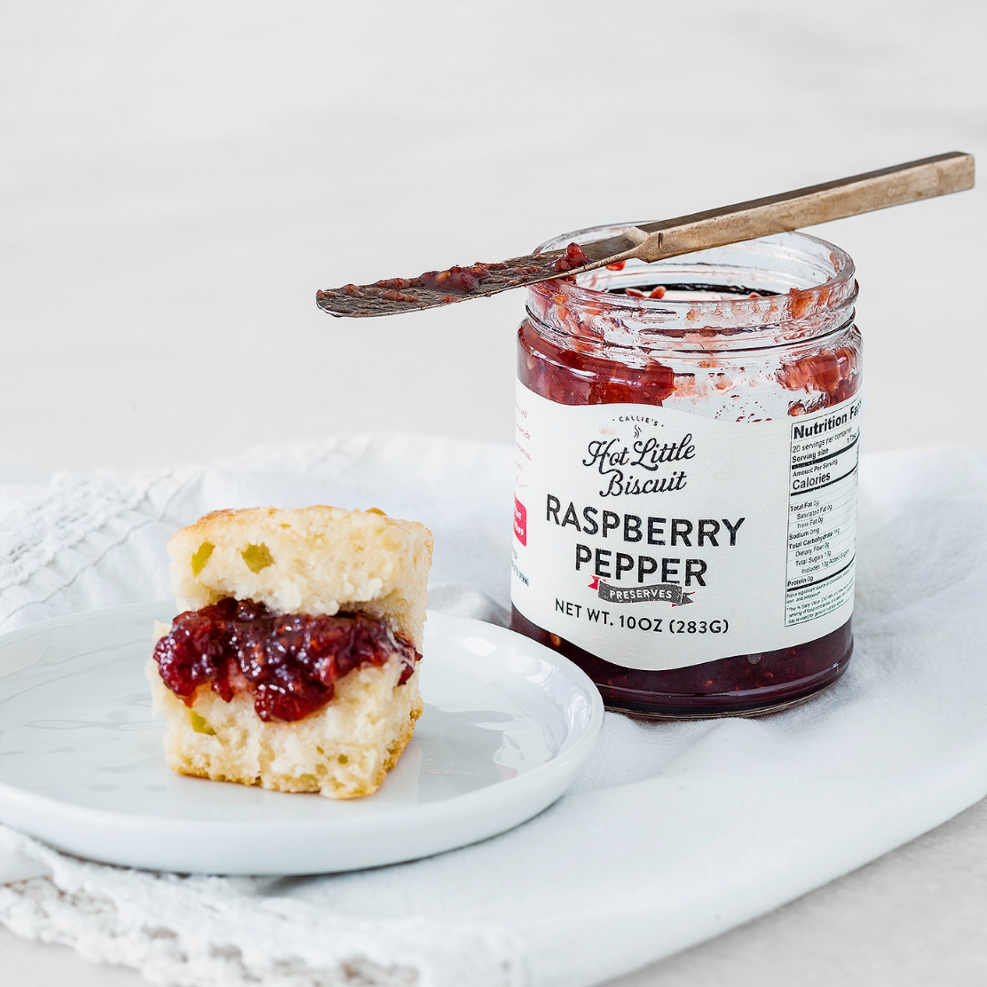 Load image into Gallery viewer, Raspberry Pepper Jam by Callie&amp;#39;s Charleston Biscuits
