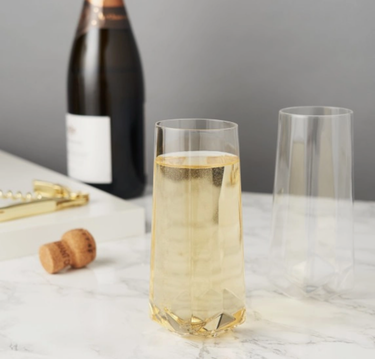 Load image into Gallery viewer, Faceted Crystal Champagne Glass Set
