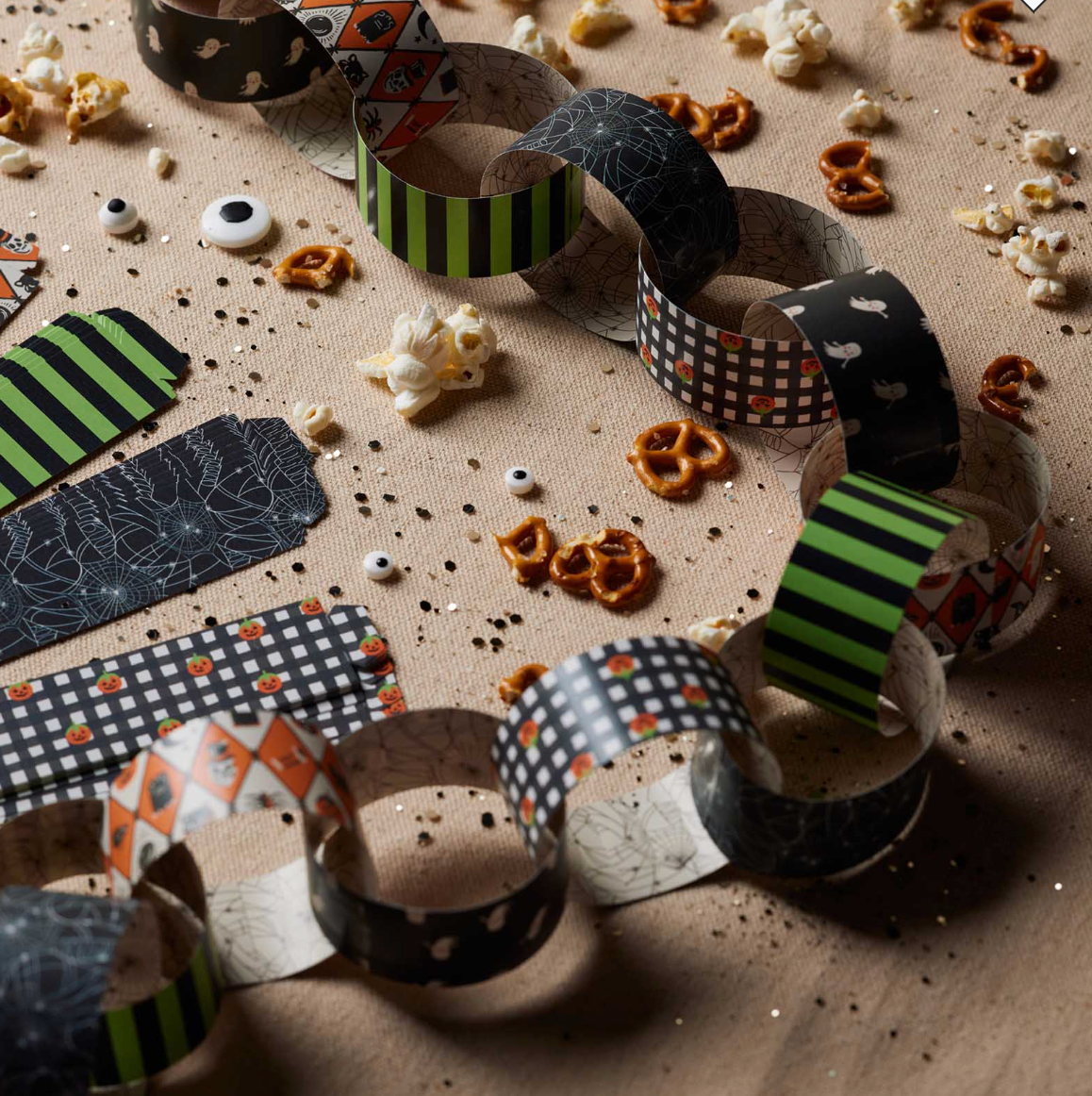 Rifle Paper Co. Halloween Paper Chain Kit