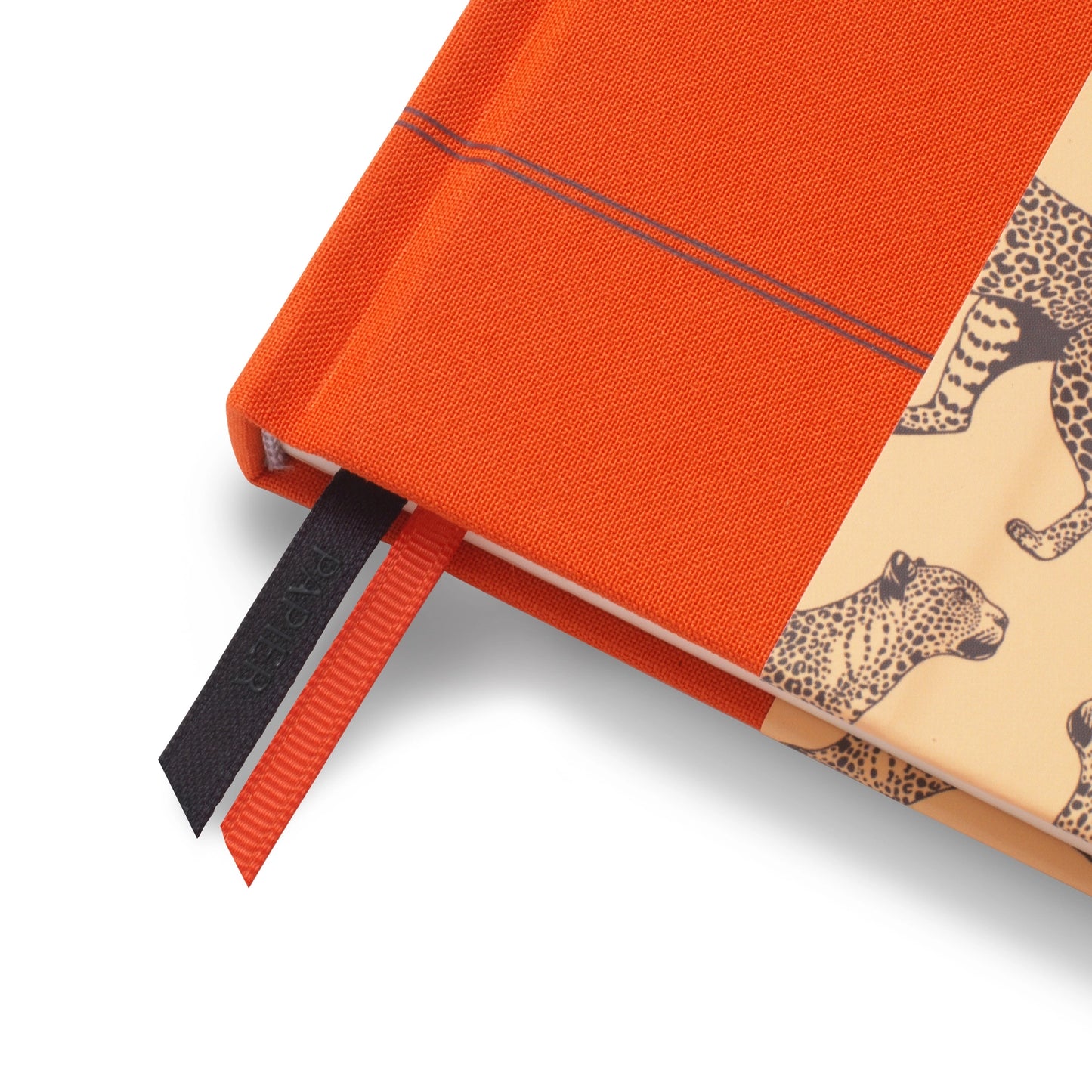 Tails & Hearts Reading Journal