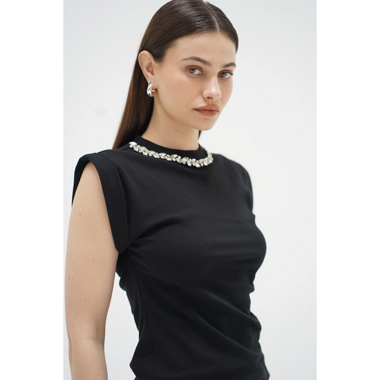 Dionne Tee, Black by LNA